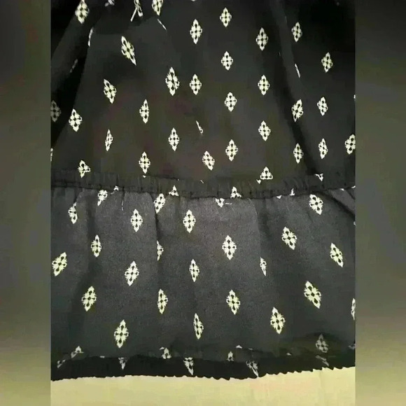 Deep Blue V-Neck Surplice Style Blouse Size XXL NWOT - Picture 10 of 13